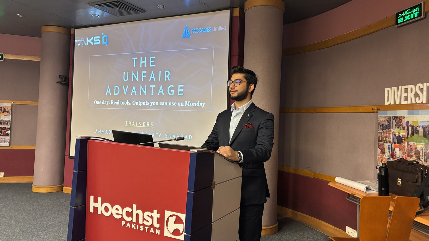 Presenting The Unfair Advantage from the Hoechst Pakistan podium