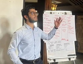 Working through an exercise at the flip chart